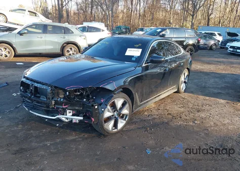 2024 BMW I4 Gran Coupe xDrive40 z USA, uszkodzony, nr VIN WBY83FB06RFS81367